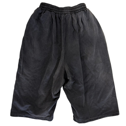 Notics Script Logo 3/4 Sweat Shorts - view 2