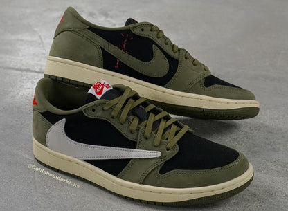 Jordan 1 Low Travis Scott Oliva (MUESTRA)