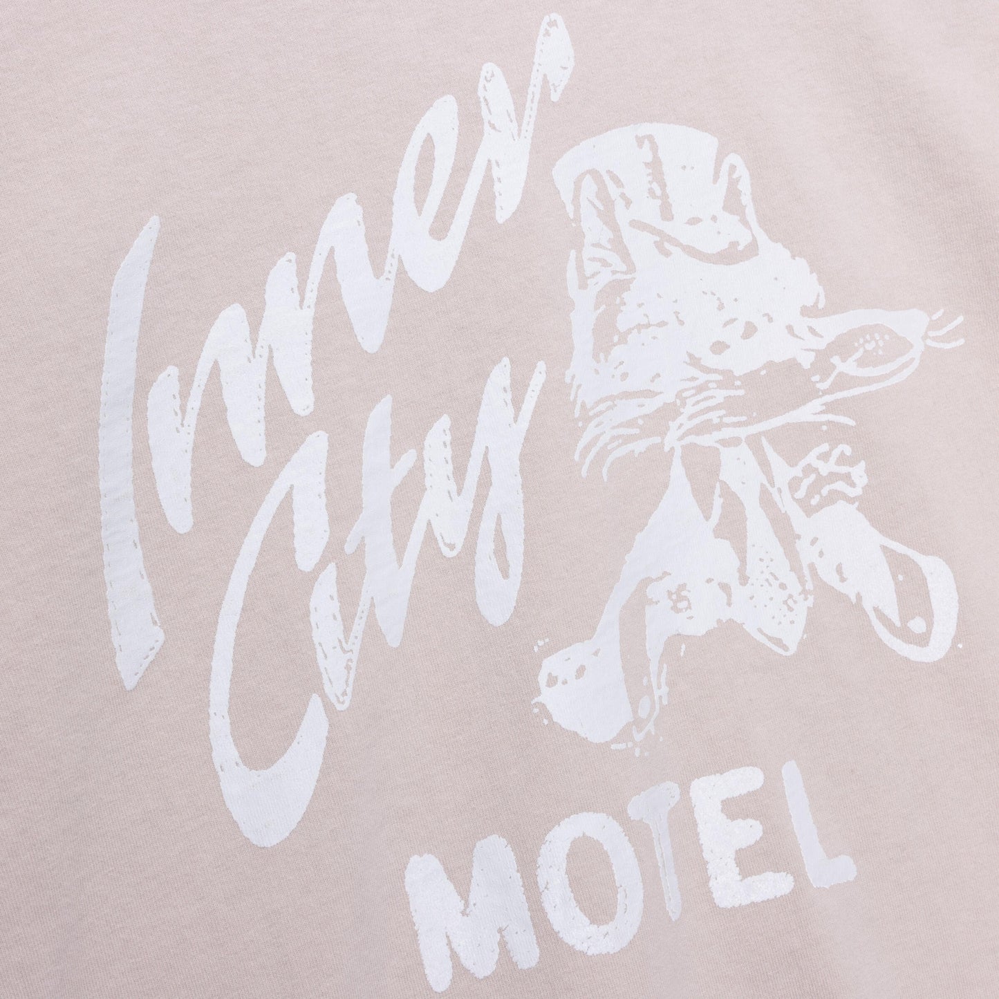 HTG INNER CITY MOTEL SS TEE- DUST