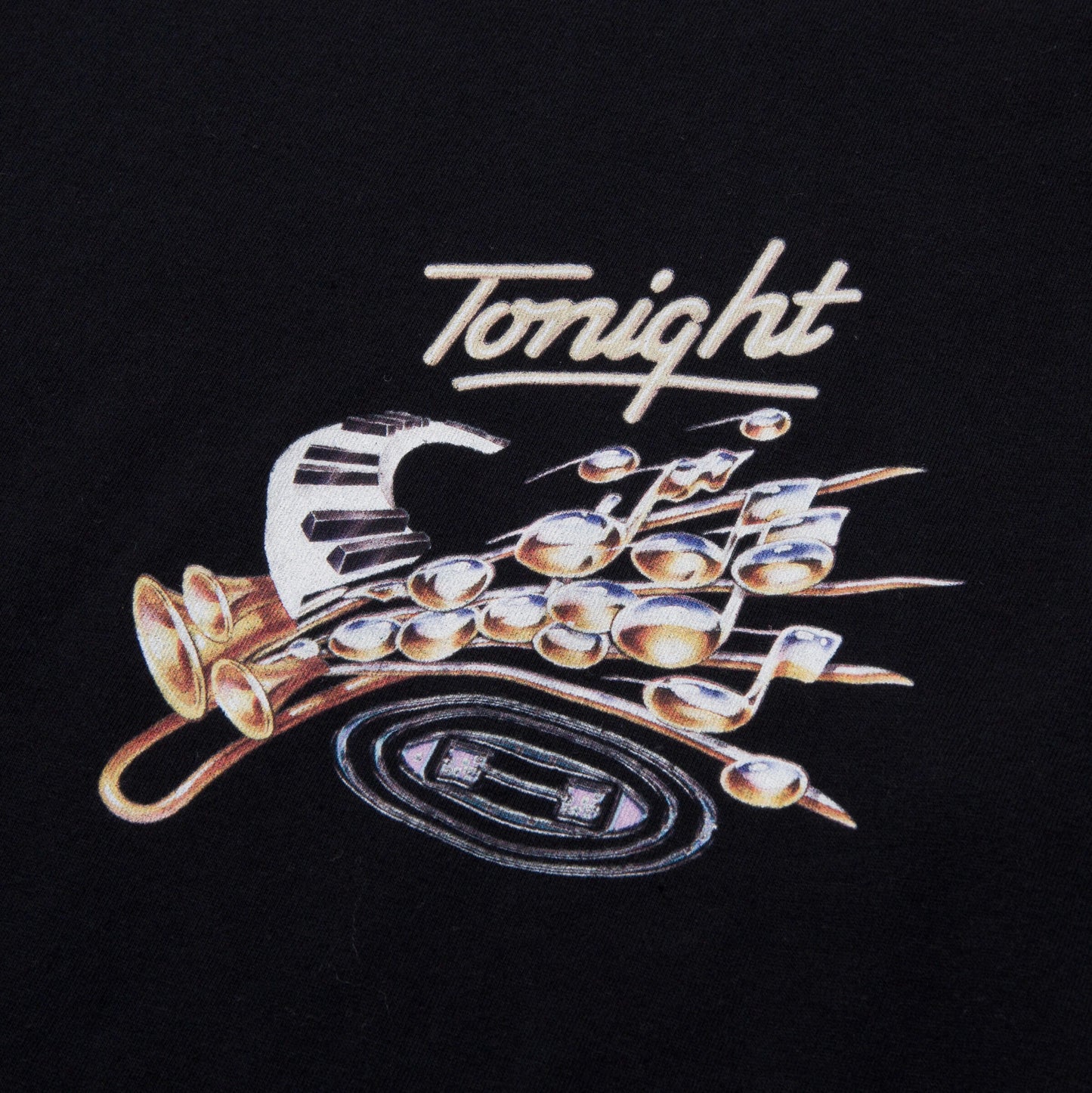 HTG TONIGHTS MUSIC TEE - BLACK