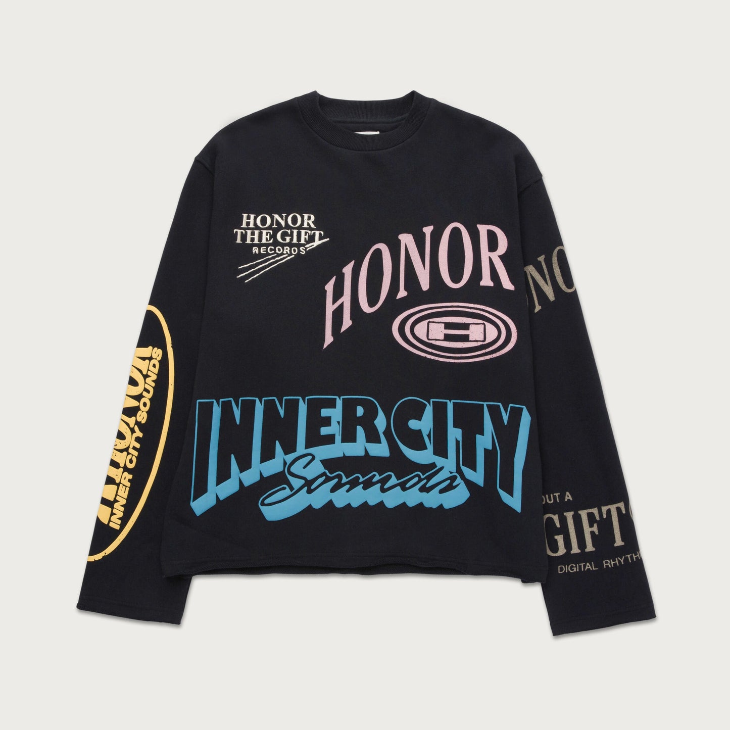 HTG STUDIO CREWNECK 2.0 - BLACK