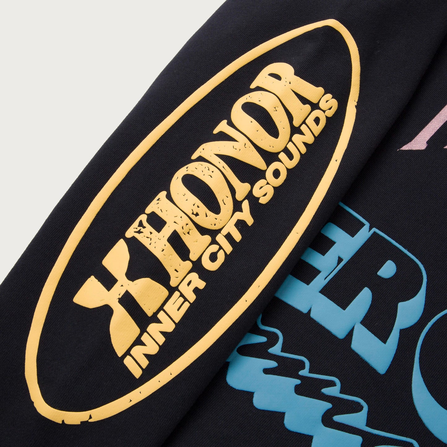 HTG STUDIO CREWNECK 2.0 - BLACK