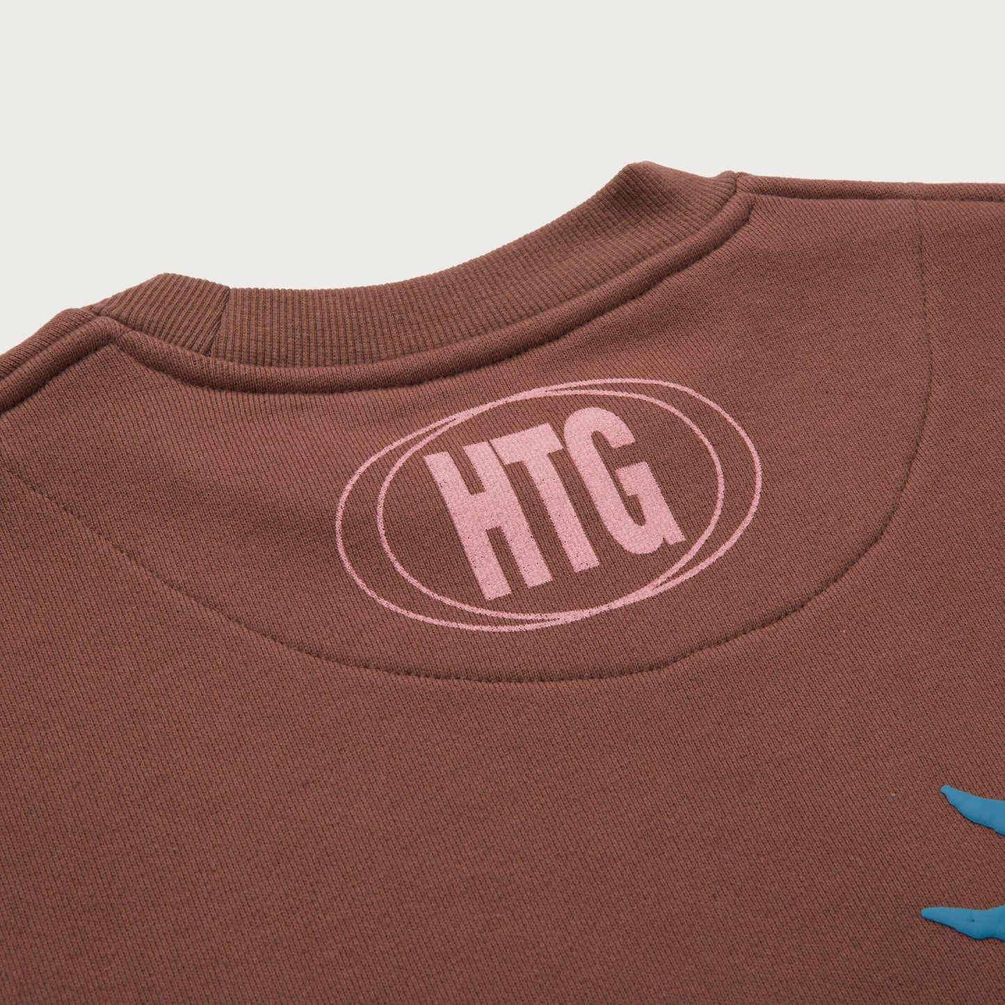 HTG STUDIO CREWNECK 2.0 - BROWN