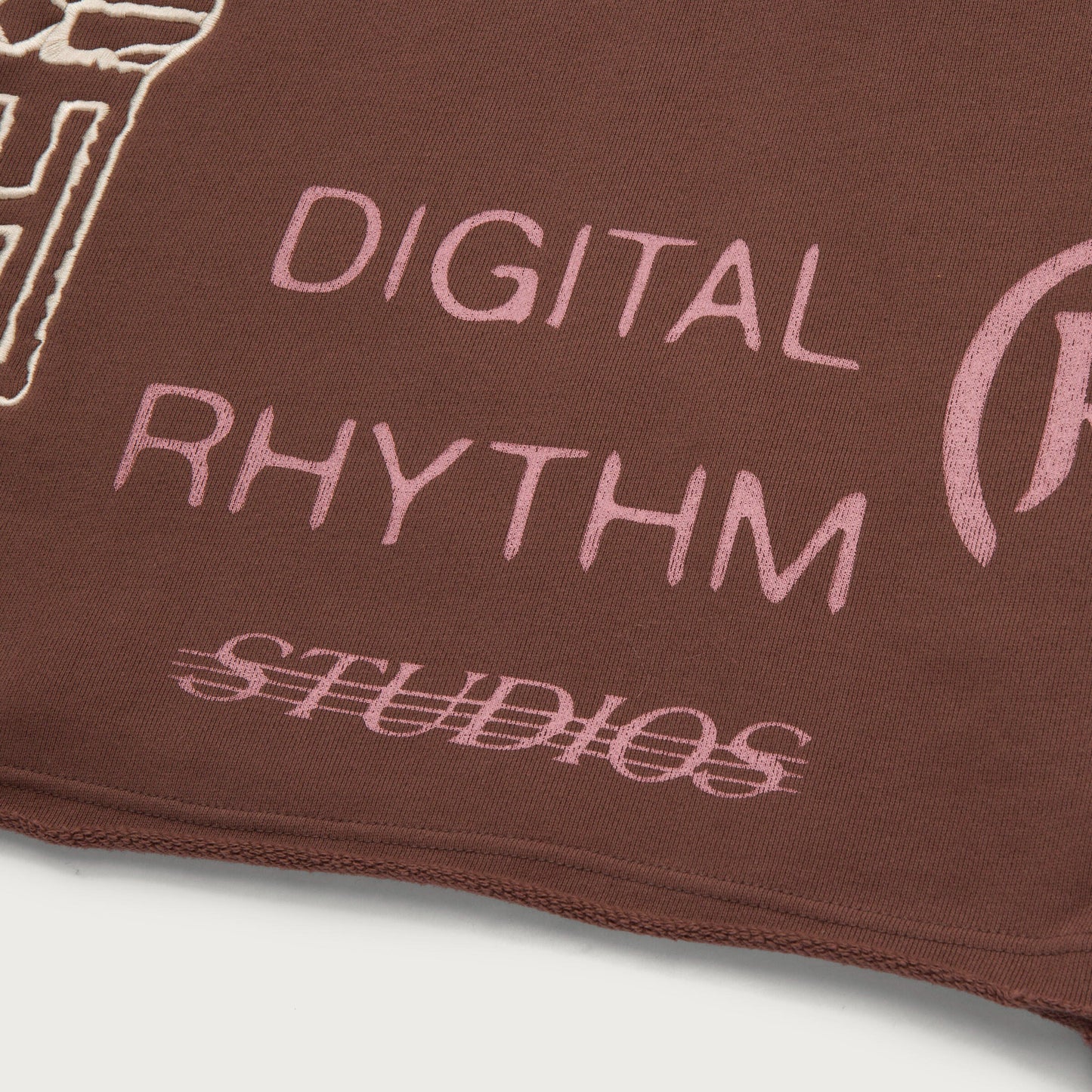 HTG STUDIO CREWNECK 2.0 - BROWN