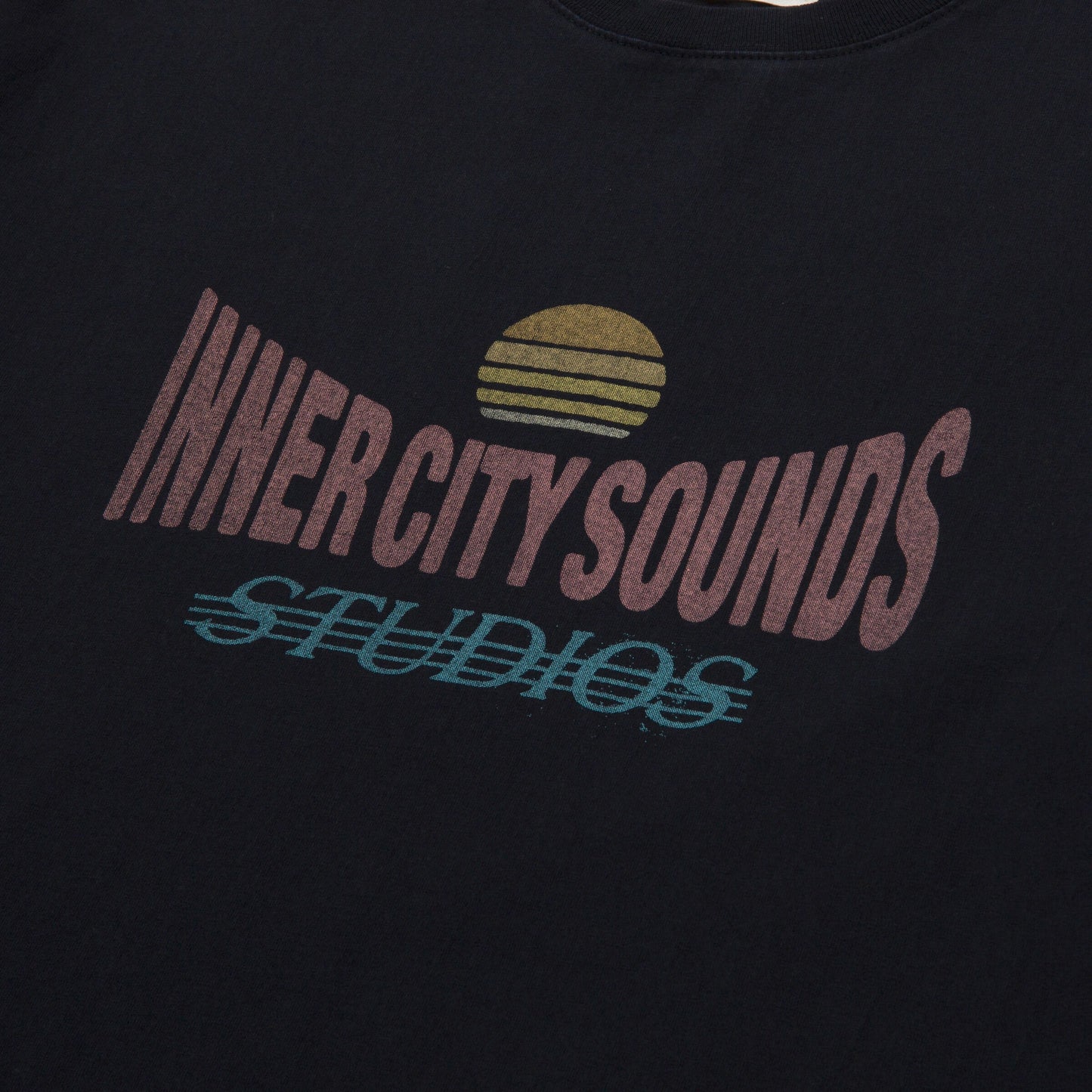 HTG INNER CITY SOUNDS TEE - BLACK