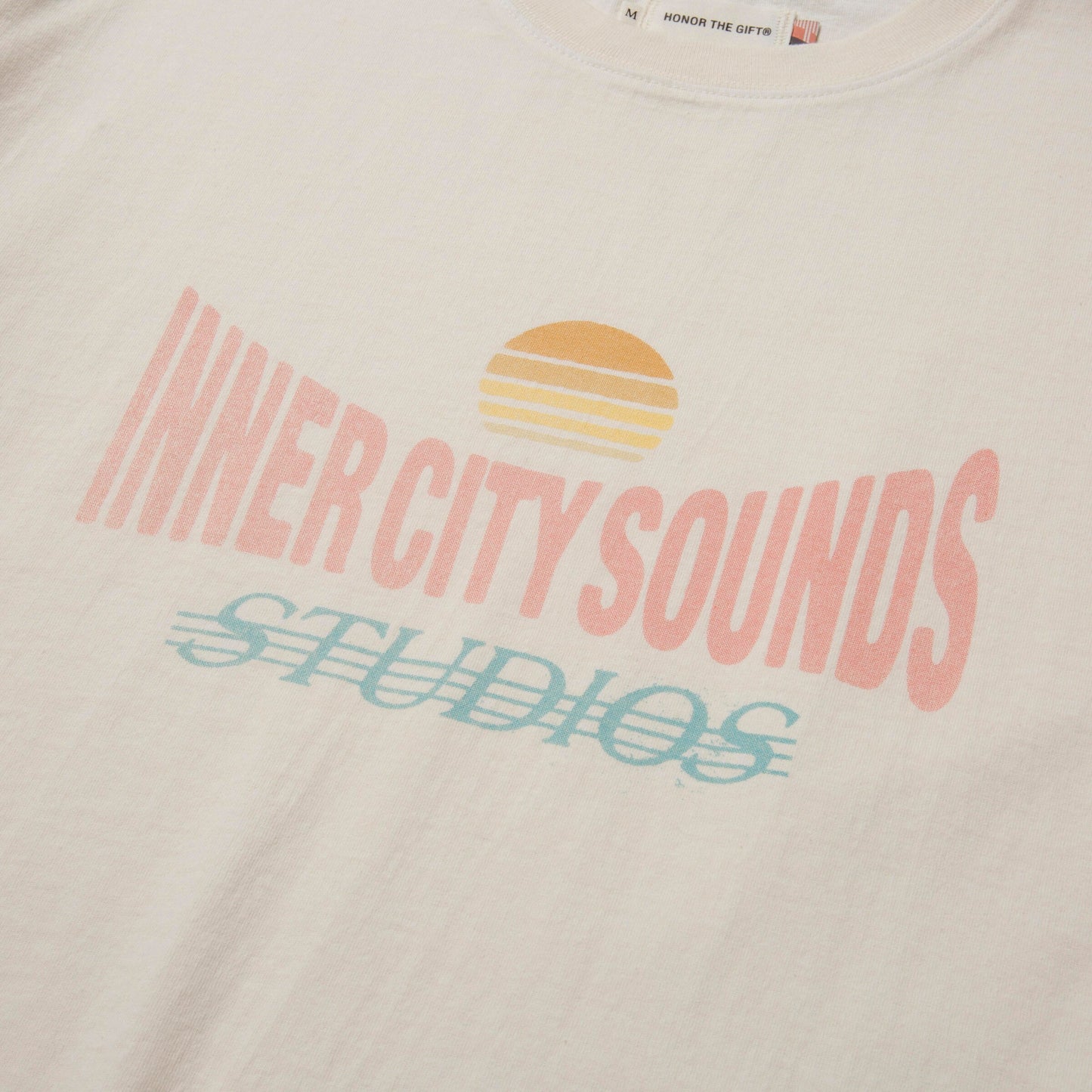 HTG INNER CITY SOUNDS TEE - CREAM