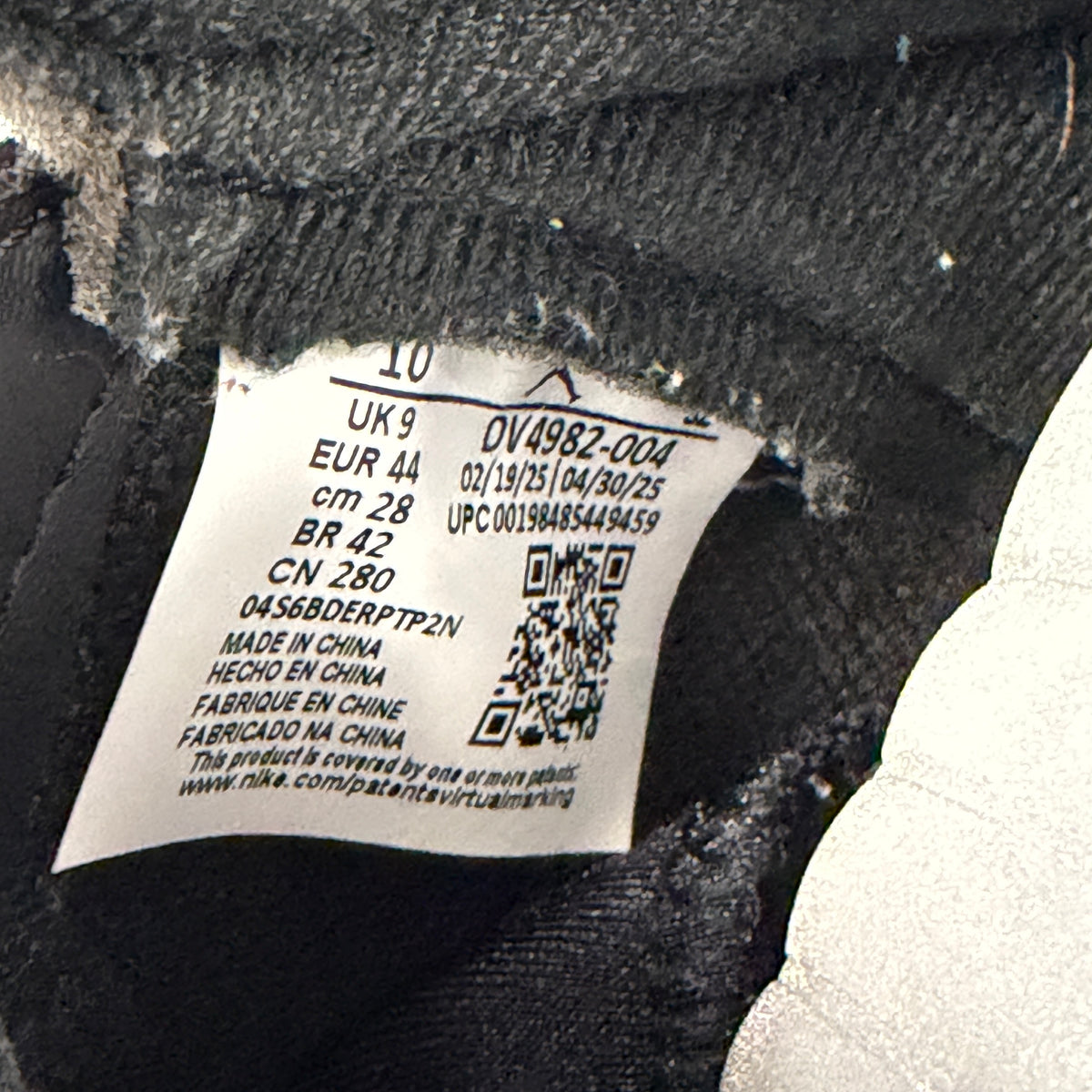 (SZ 10M)(USED NO BOX) Jordan 5 Retro Awake NY Black