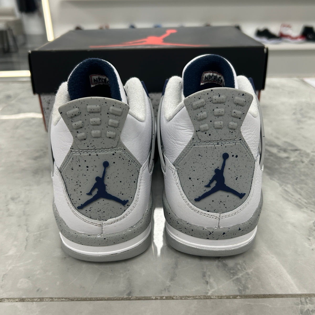 Jordan 4 Retro Midnight Navy GS - view 5